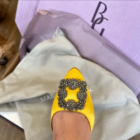 Manolo Blahnik Hangisi Kitten-Heel Satin Slingback Pumps - Picture 5 of 6